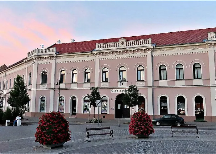 Ciszterci Haz Baja