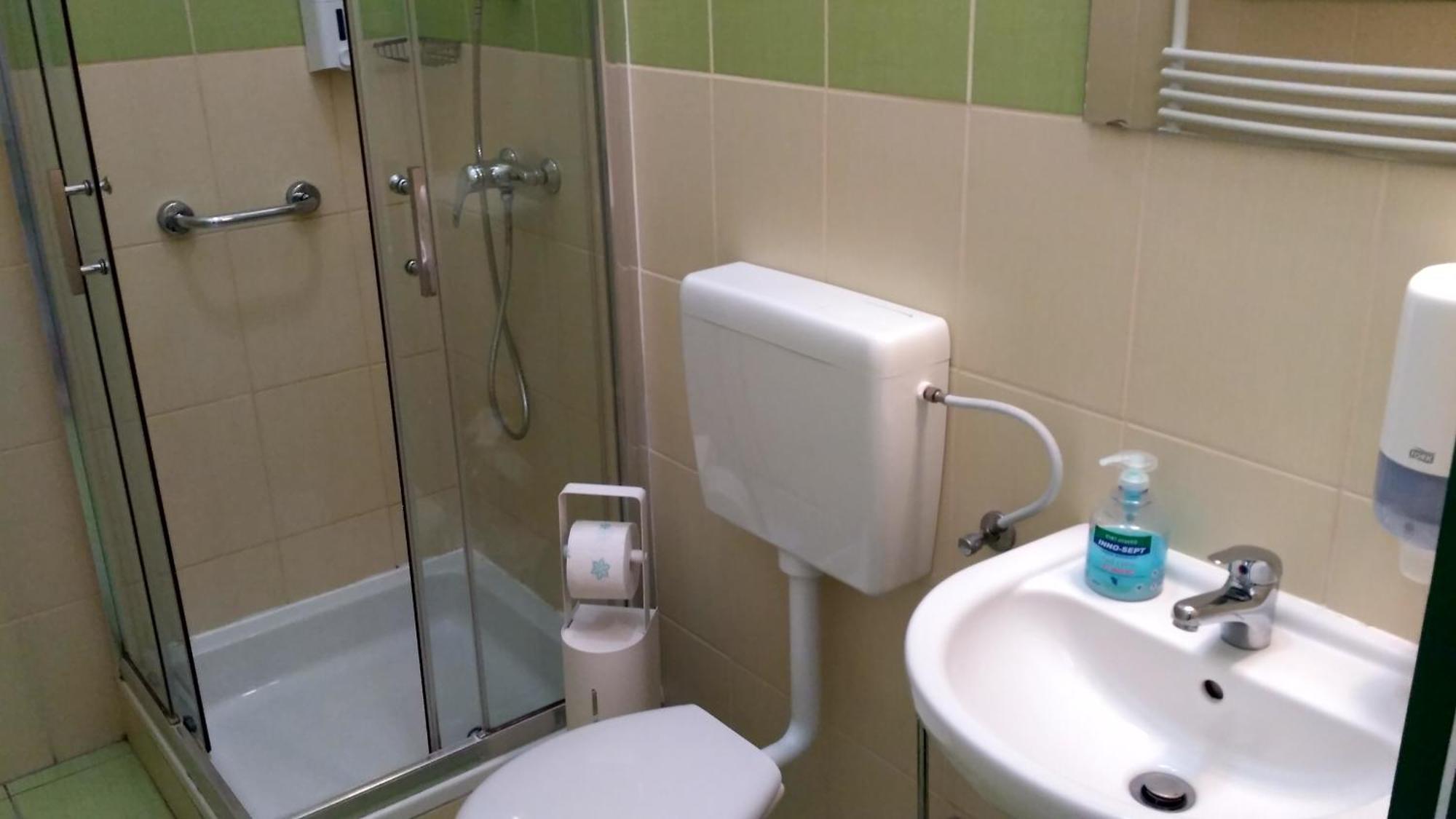 Ciszterci Haz Apartment *