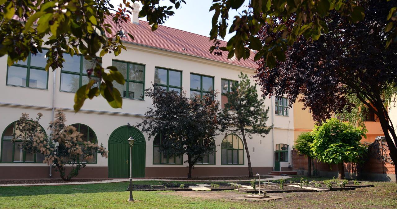Ciszterci Haz Apartment