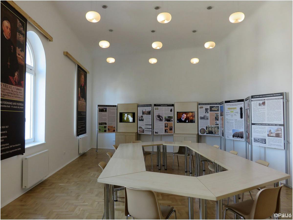 Apartment Ciszterci Haz Baja