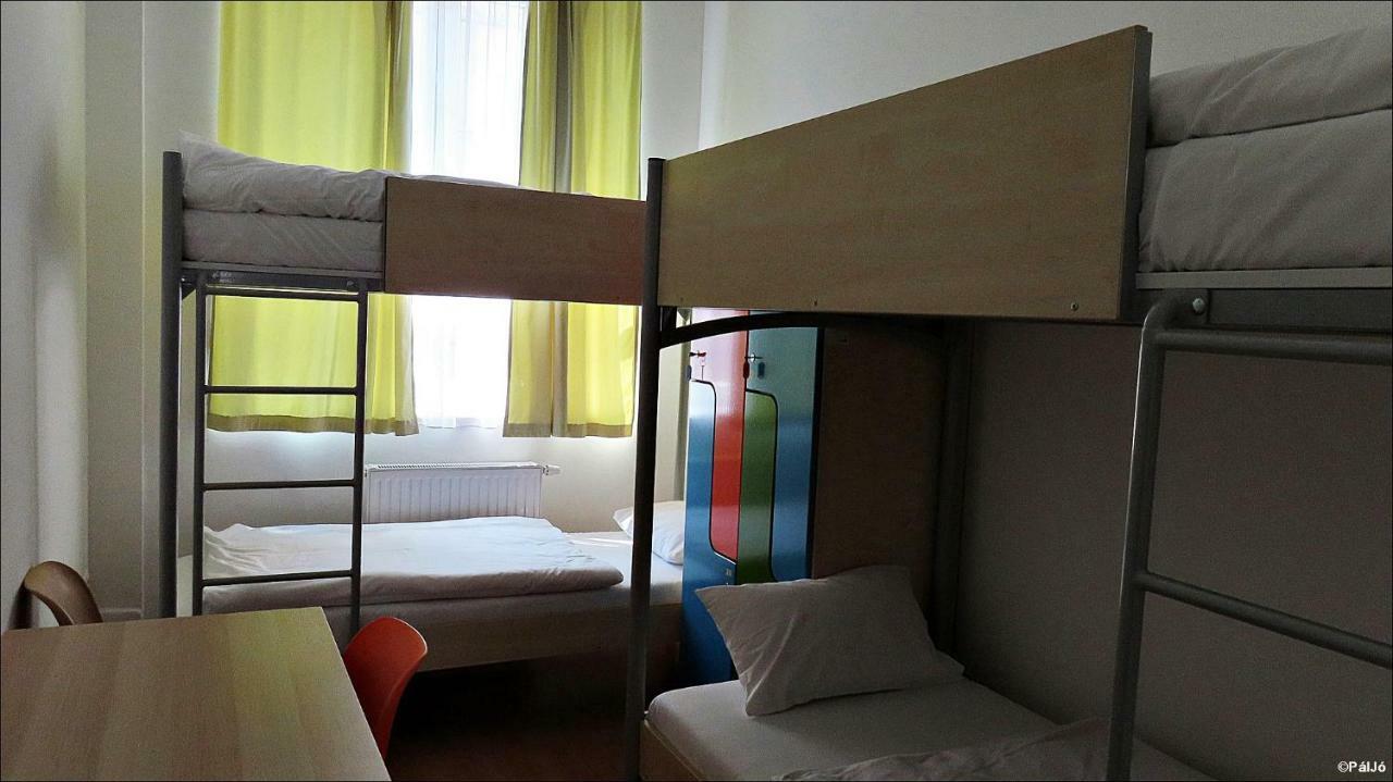 Ciszterci Haz Apartment *